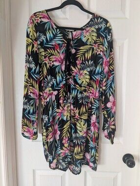 La Vie en Rose Aqua Tropical Floral Romper Bell Sleeve Cover-Up Medium